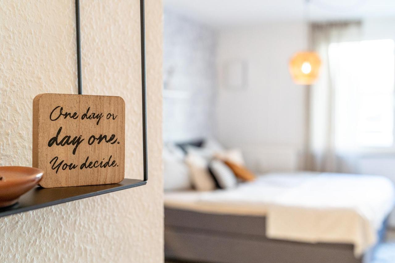 Neu☆Business Apartment☆Messe/Airport☆Tiefgarage Leinfelden-Echterdingen Luaran gambar